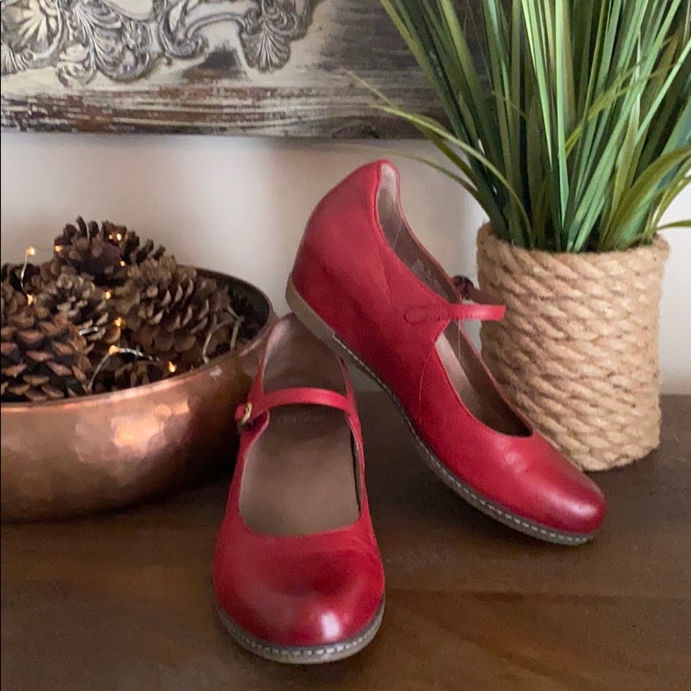 Dansko Loralie Mary Janes